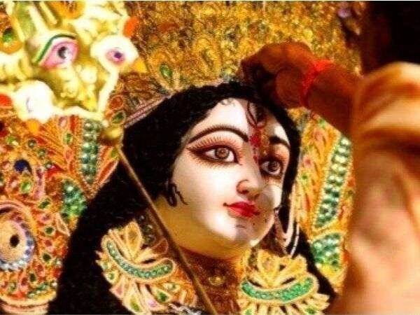 जानिए धूमावती गायत्री मंत्र के साथ किस वस्तु से होम करने से मिलता है क्या फल