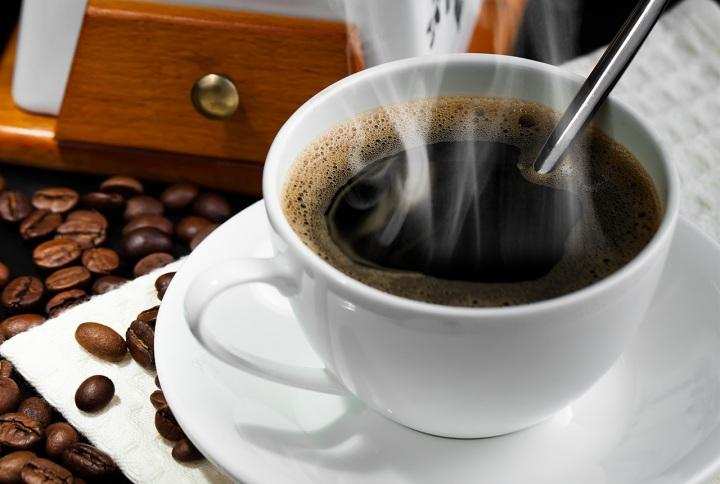 थकान के साथ साथ पथरी की परेशानी को भी दूर कर सकती है कॉफी