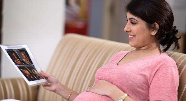 बच्चा होगा नॉर्मल डिलीवरी से बस गर्भवती महिला कर ले ये 3 काम, क्लिक करके जाने
