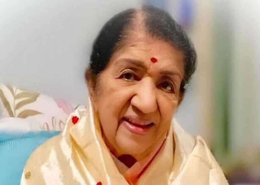 Shiv Sena vs Bollywood Celebs: जानें कैसे हैं शिवसेना के बॉलीवुड सेलेब्स के साथ रिश्ते