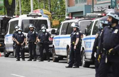 New York City Mayor ने पुलिस को गैर-राजनीतिक बने रहने की दी हिदायत
