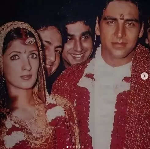 Akshay Kumar-Twinkle Khanna: 20 साल बाद लीक हुई अक्षय कुमार और ट्विंकल खन्ना की शादी की अनदेखी तस्वीरें