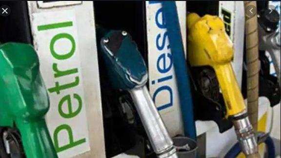 Petrol, diesel prices 1 दिन के विराम के बाद फिर घटे