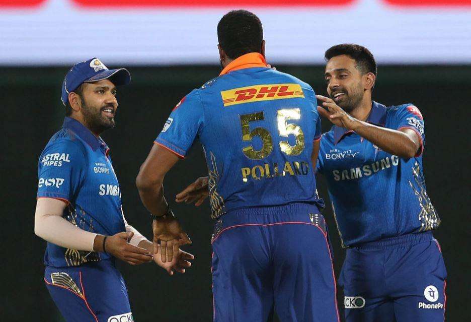 Breaking, MI vs CSK:चेन्नई सुपरकिंग्स ने मुंबई इंडियंस के सामने जीत के लिए रखा 219 रनों का लक्ष्य