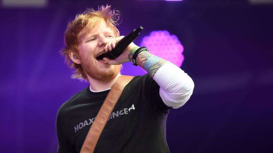 क्या डीजे बनने जा रहे हैं गायक Ed Sheeran