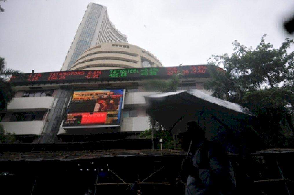 कमजोर वैश्विक संकेतों से टूटा बाजार, Sensex 39,000 के नीचे बंद