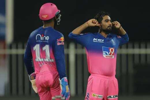 CSK vs RR Dream 11 Prediction : इन्हें बनाए  कप्तान और उपकप्तान, जानें किन खिलाड़ियों  को ड्रीम 11 में करें शामिल