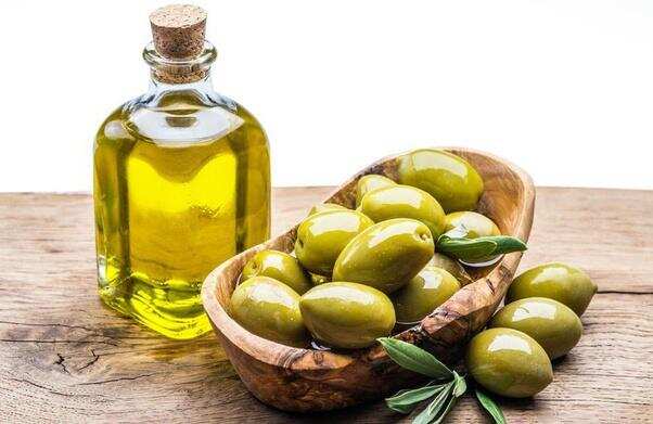 जैतून का तेल एशिया में सबसे गर्म सामग्रियों में से एक है