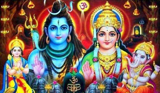 Mahashivratri vrat 2021: महाशिवरात्रि पर भगवान शिव की इस शुभ मुहूर्त में करें पूजा, होगी लाभ की प्राप्ति