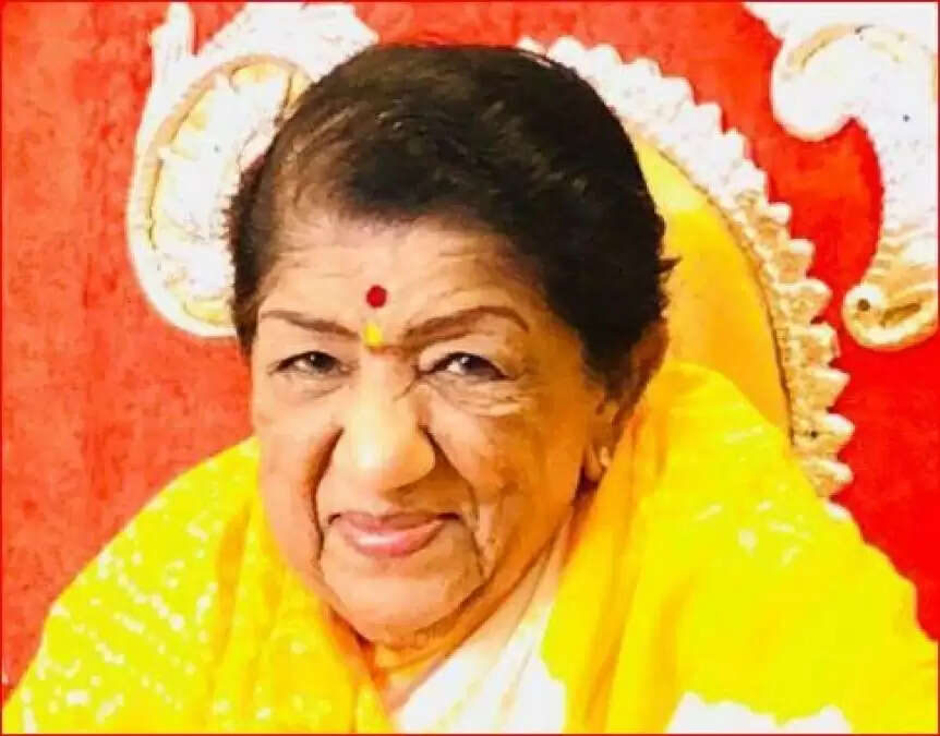 Lata Mangeshkar: सोशल मीडिया पर यूजर ने कसा लता मंगेश्कर पर तंज, तो अदनान सामी ने लगा दी क्लास