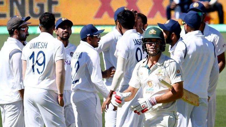 Sydney Test  में Team India के इन दो खिलाड़ियों पर की गई नस्लीय टिप्पणी, दी  गई भद्दी गालियां