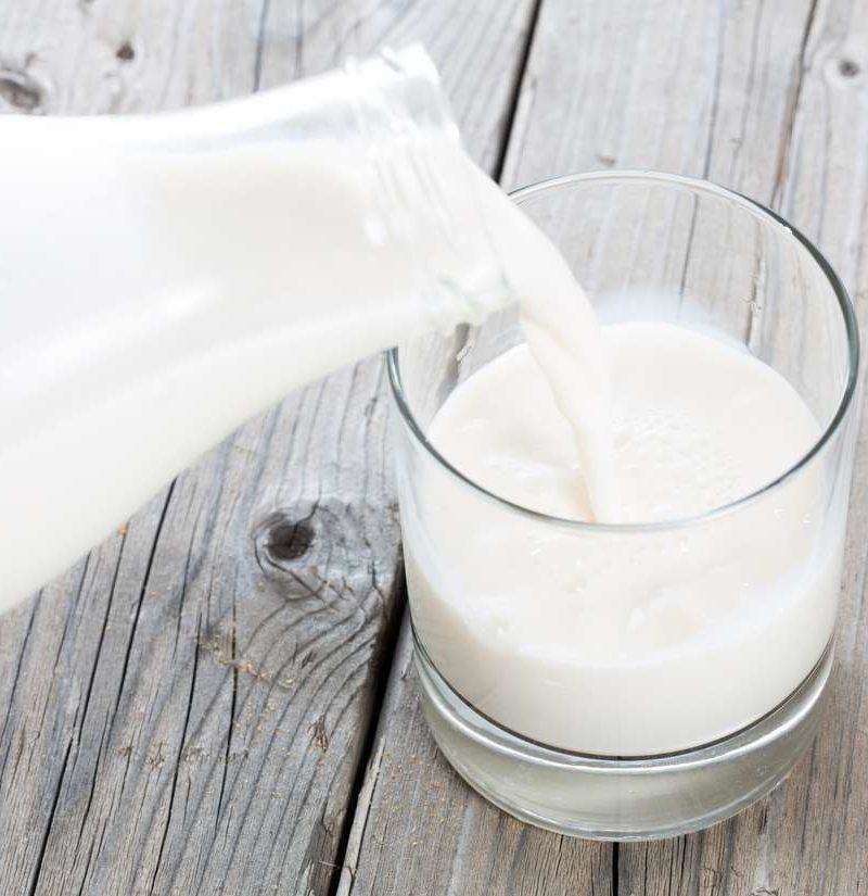 Milk Benefits: कोरोना के दौरान आप जो पीते हैं वह शरीर की प्रतिरोधक क्षमता और काम करने की क्षमता को बढ़ाएगा