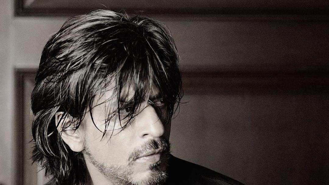 Shahrukh Khan ने शुरू की पठान की शूटिंग , सोशल मीडिया पर फैंस मचाया कोहराम