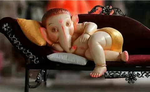 Some Hindi Poems on Lord Ganesha You Can Share on This Ganesh Chaturthi