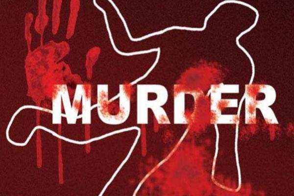 Srinagar में संदिग्ध आतंकवादियों ने वकील की हत्या की
