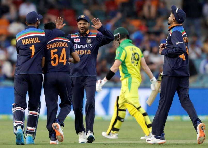 AUS vs IND: T20I  सीरीज में  दोनों टीमों के ये चार खिलाड़ी हैं मैन ऑफ द सीरीज के दावेदार