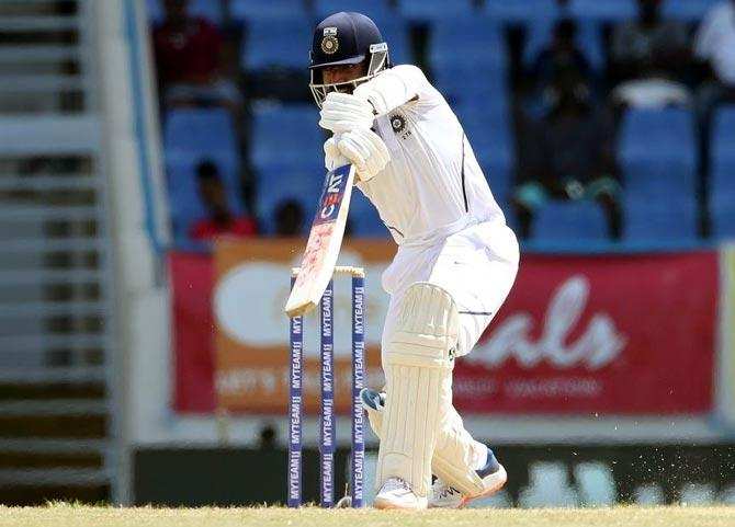 एंटिगा टेस्ट : लंच से पहले लड़खड़ाया भारत, गंवाए 3 विकेट