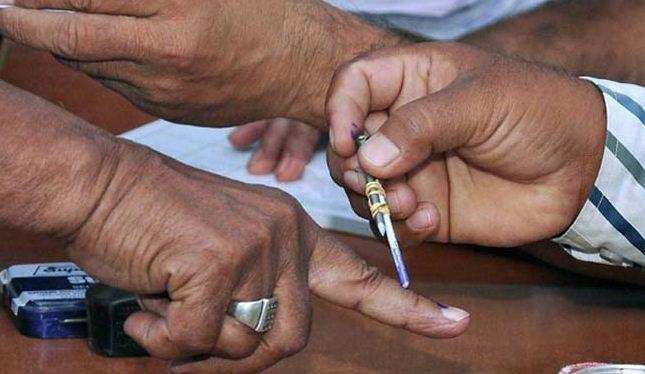 बिहार में तय समय पर चुनाव कराने की तैयारी में जुटा है निर्वाचन आयोग