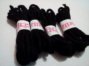 मंगलवार की शाम यहां बांधे काला धागा, बढ़ेगी धन दौलत