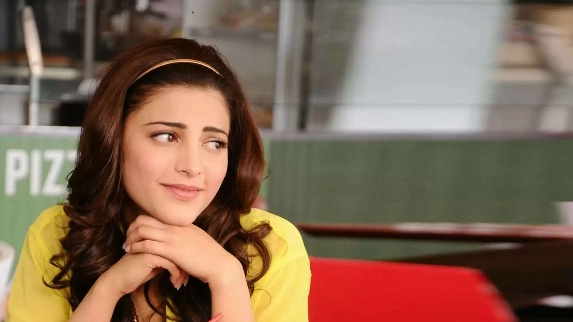 Shruti Hassan: माता पिता के तलाक से खुश है अभिनेत्री श्रुति हासन, अब किया खुलासा