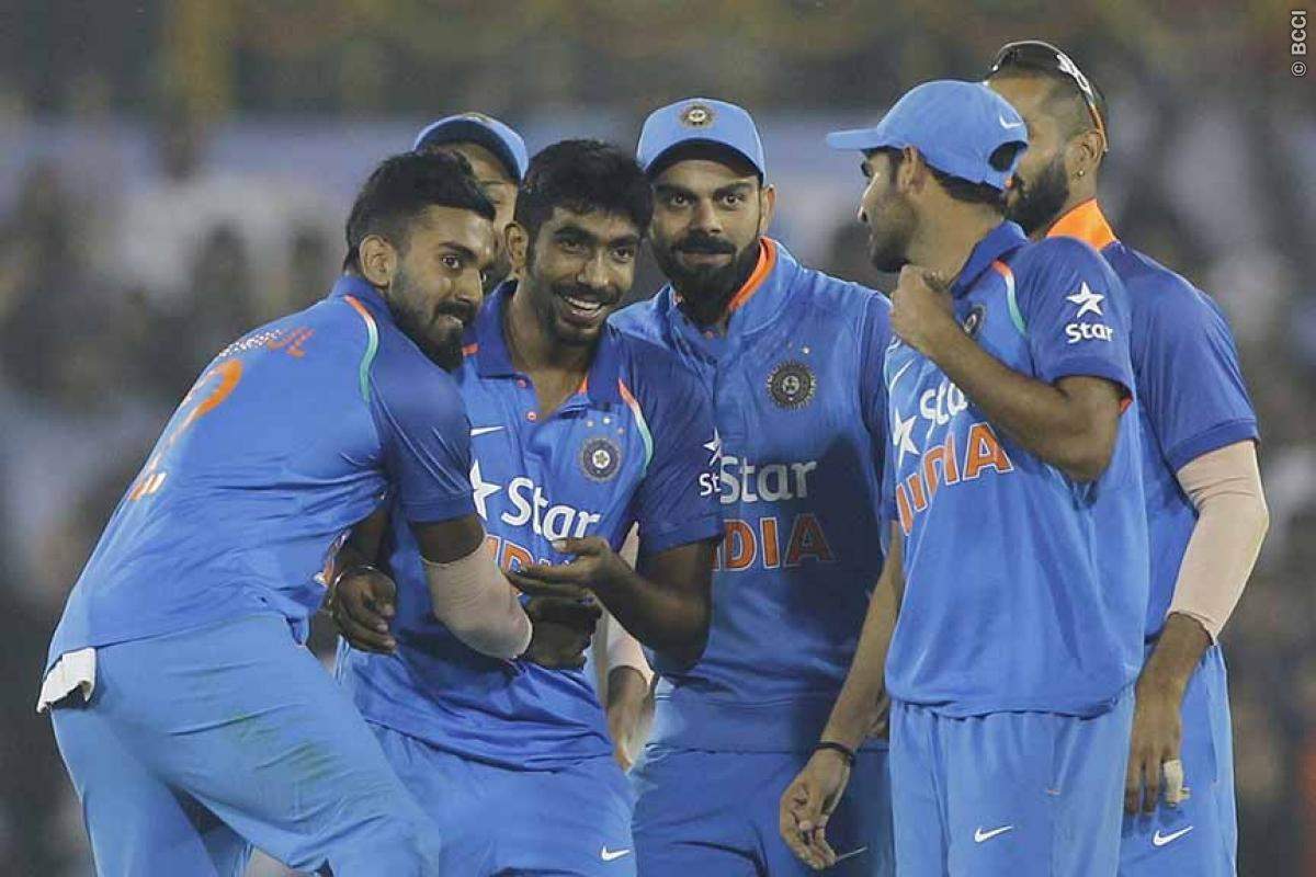 LIVE Eng vs Ind: टॉस जीतकर पहले गेंदबाजी कर रही है इंग्लैंड, भारतीय टीम में तीन बदलाव