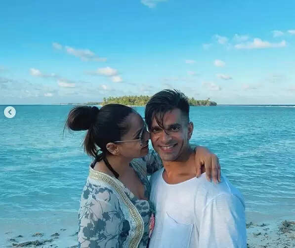 Bipasha Basu: कोरोना काल में अभिनेत्री बिपाशा बसु की लोगों से खास अपील