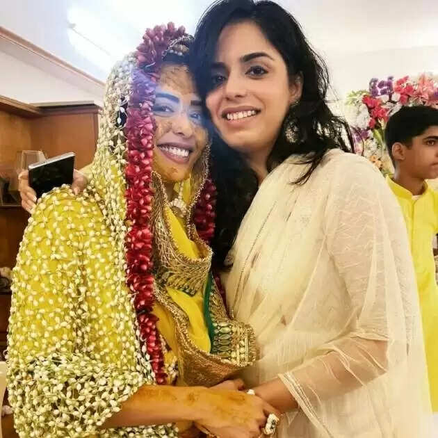 Sana Sayyad Wedding: टीवी अभिनेत्री सना सैयद कर रही निकहा, सामने आई हल्दी सेरेमनी की तस्वीरें