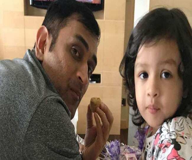 MS Dhoni daughter Ziva: धोनी की बेटी को धमकी देने वाले को लेकर माधवन ने कहा ऐसे राक्षसों कानून का डर होना जरूरी