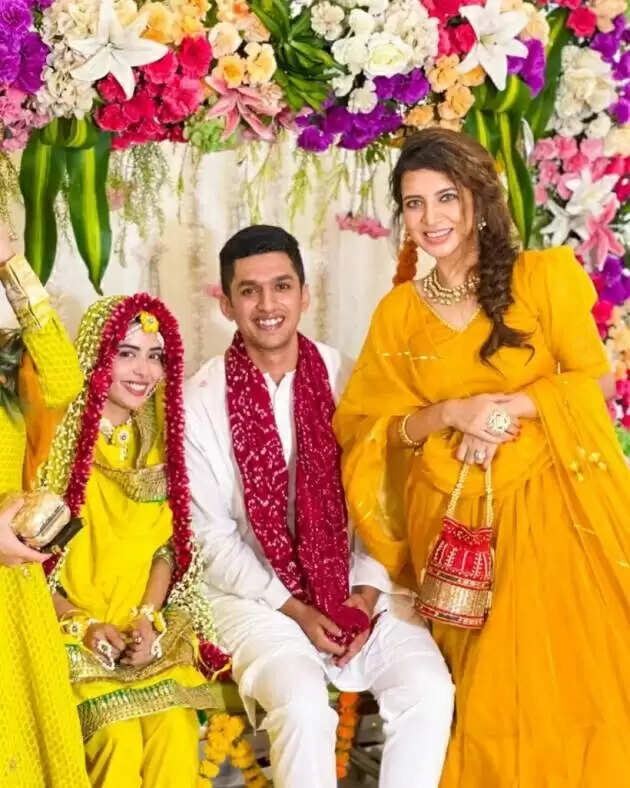 Sana Sayyad Wedding: टीवी अभिनेत्री सना सैयद कर रही निकहा, सामने आई हल्दी सेरेमनी की तस्वीरें