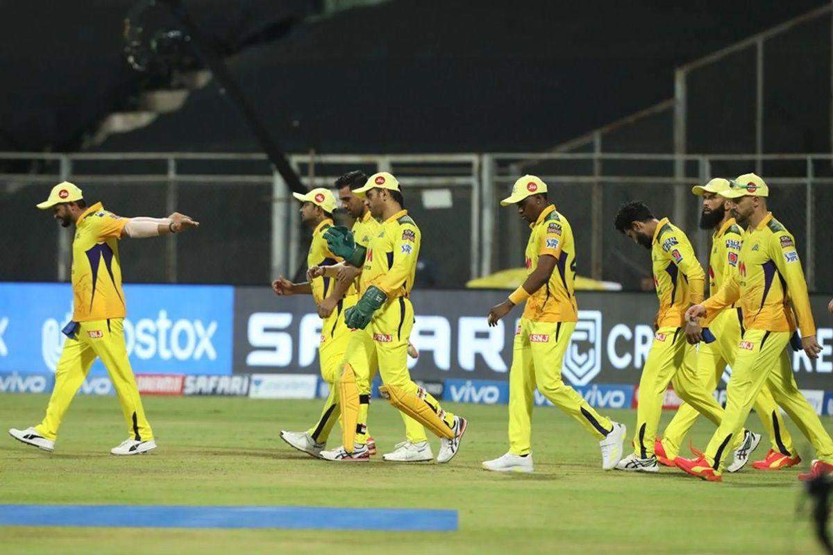 Breakin  PBKS vs CSK : चेन्नई के गेंदबाजों ने की घातक गेंदबाजी, पंजाब की आधी टीम लौटी पवेलियन