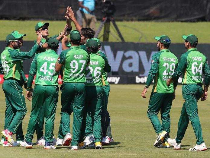 SA vs PAK: दूसरे वनडे में हार के साथ ही पाकिस्तान को लगा एक और बड़ा झटका