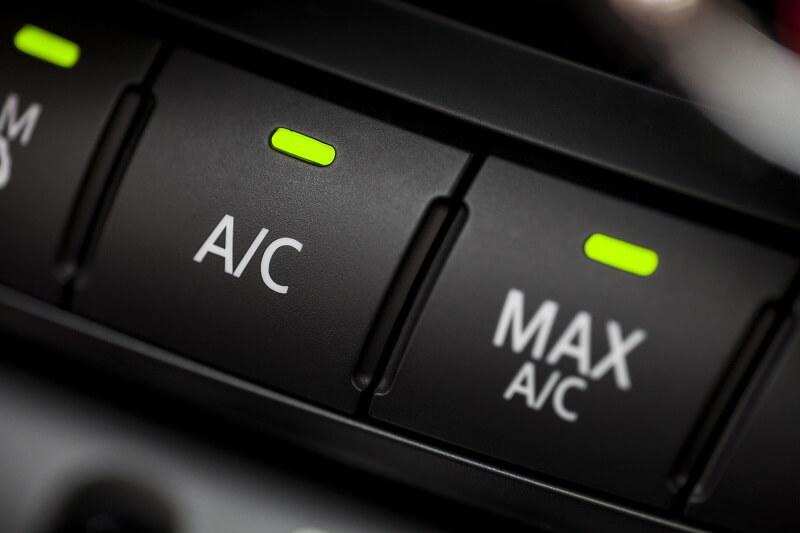 अपनी कार के AC को फिट रखने के लिए अपनाएं ये खास टिप्स