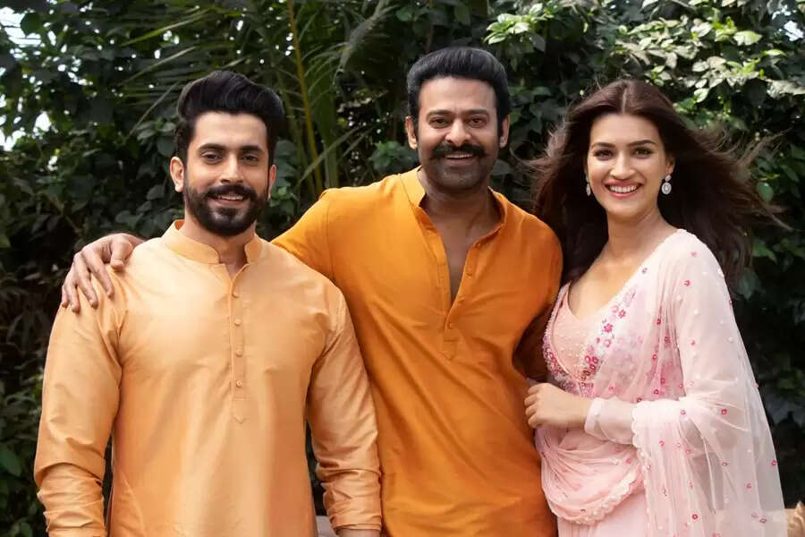 Kriti Sanon And Sunny Singh Joins Prabhas And Saif Ali Khan For Adipurush