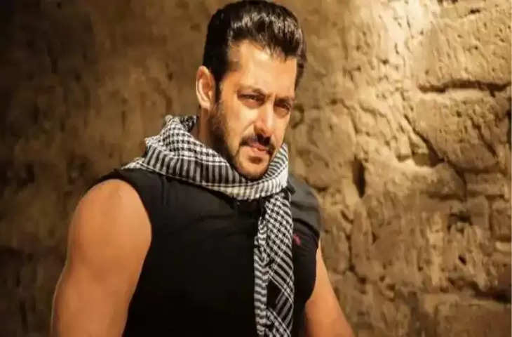 Salman Khan ने शिकार मामले में फर्जी हलफनामा देने के लिए माफी मांगी