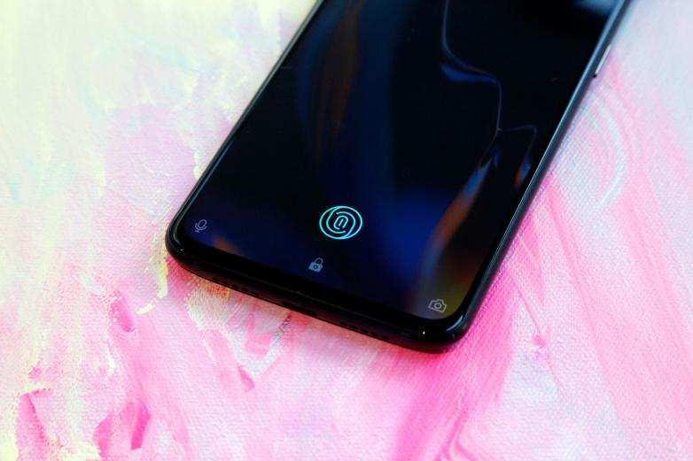 OnePlus 7 स्मार्टफोन को 14 मई को लाँच किया जा सकता हैं, जानिये