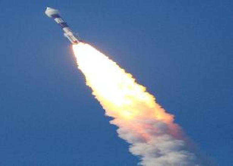 भारत का रक्षा उपग्रह एमीसैट कक्षा में स्थापित (राउंडअप)