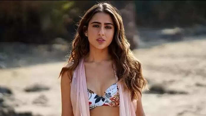 मेरी मां ने मुझसे कहीं ज्यादा झेला है : Sara Ali Khan