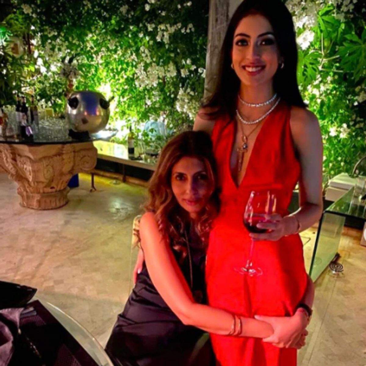 Navya Naveli Nanda: उत्तराखंड के सीएम के बयान पर अमिताभ बच्चन की नातिन ने ​कहा अपनी मानसिकता बदलिए