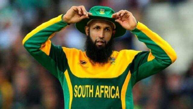 विश्व के 4 ऐसे  मुस्लिम क्रिकेटर जिनके अंदर झलकती है धार्मिक कट्टरता