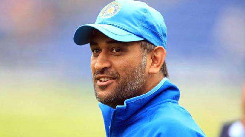 पाकिस्तानी टीम का ये मशहूर प्रशंसक महेंद्र सिंह धोनी से इतना क्यों लगाव रखता है?