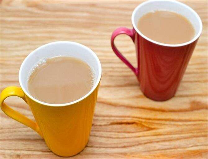 Tea: क्या आपको पता है कि खाली पेट चाय पीने से नुकसान होता है