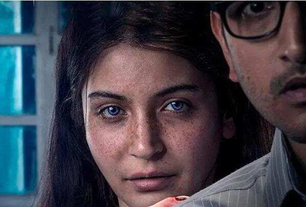 B’wood Actress: बॉलीवुड की इन अभिनेत्रियों ने फिल्मों में भूतनी का किरदार निभाकर दर्शकों को डराया