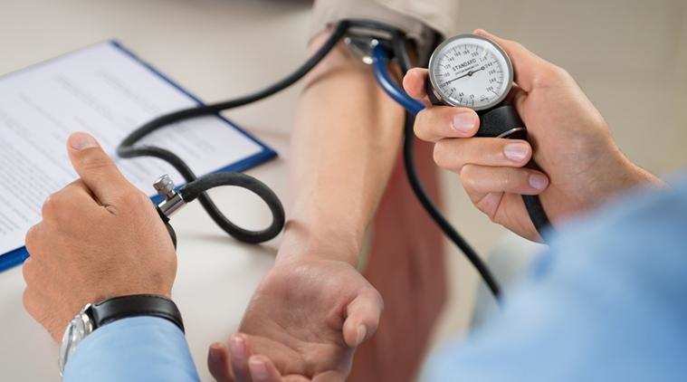 Blood pressure disease:लो ब्लड प्रेशर की समस्या से बचने के लिए, आप करें इन चीजों का सेवन