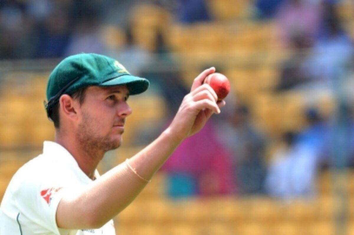 कोरोना पॉजिटिव केस निकलने से चिंतित हैं Josh Hazlewood