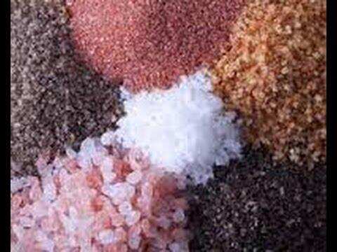 समुद्री नमक खाने से हड्डियां मजबूत होती हैं, एक चुटकी नमक के कई फायदे जानें