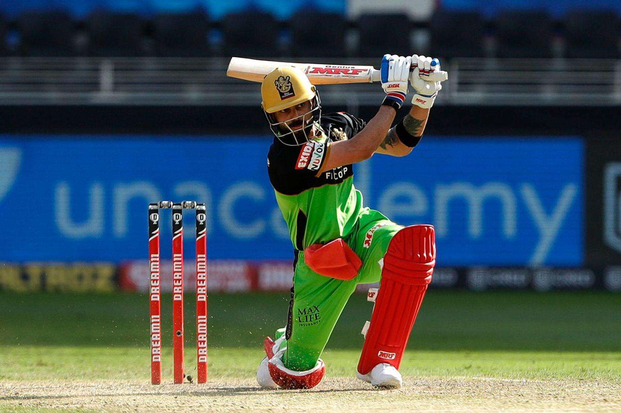 IPL 2021 Team Profile: पहला खिताब जीतने का फिर भरेगी दम , जानिए RCB टीम के बारे में  सबकुछ