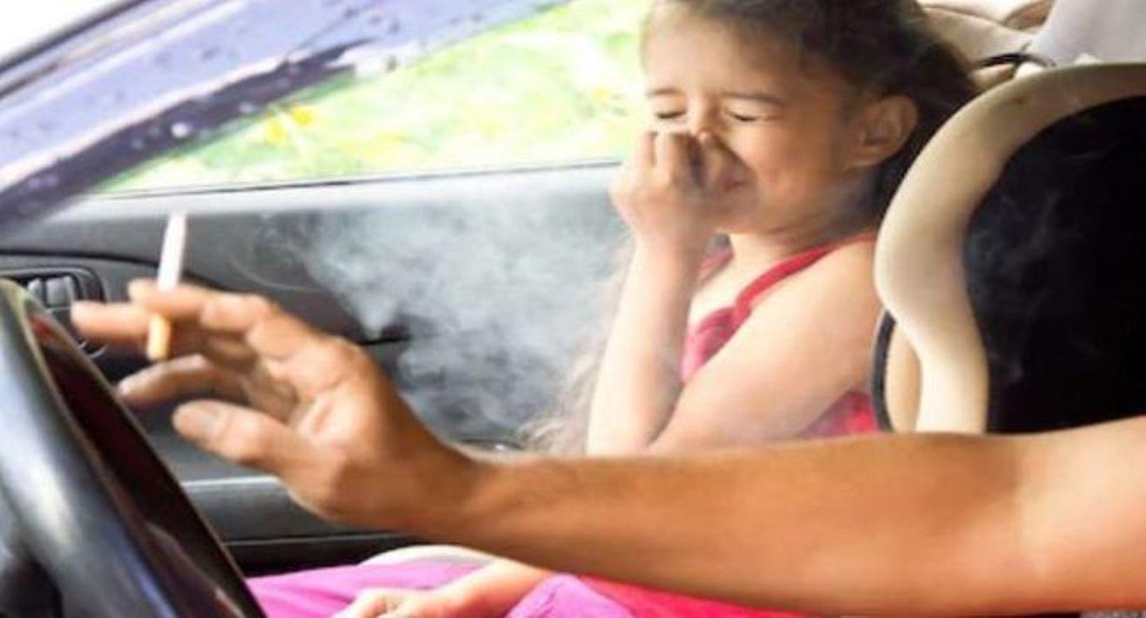 धूम्रपान करने वालों के बच्चों के फेफड़े को खतरा, जानिए कैसे ?