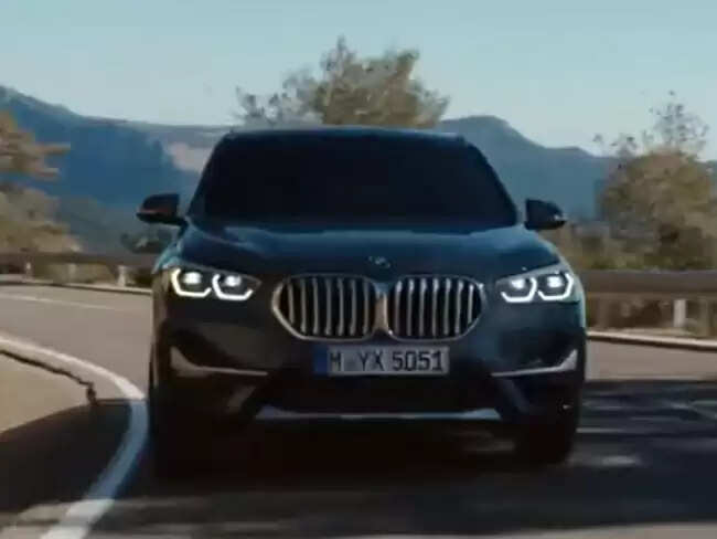 BMW की नई पावरफुल कार X1 20i Tech Edition को लांच किया गया जाने क्या है इसकी कीमत
