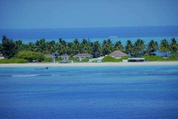 Maldives ने द्वीपों के बीच लगाया गैर-आवश्यक आवाजाही पर प्रतिबंध