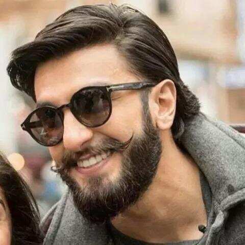 भारत के 10 सबसे खूबसूरत मर्द, नंबर 1 से शादी करने के लिए इंतजार करती है लाखों लड़कियां